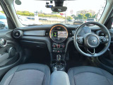 グループ下取・買取車両を中心に、新入庫車両が毎日続々入荷中!!非公開車両も多数ございます。是非、一度お電話にてお問合せください!