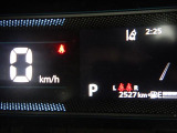メーターパネル 走行距離2,527km