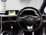運転席に座ると☆こんな感じです♪
