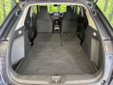 後席を格納すると、これだけの広さが!シーンに合わせたシートアレンジで、大きな荷物も積むことが出来ます♪