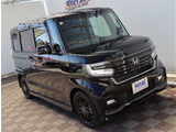 【車屋】として、長く車業界に従事した経験豊富なスタッフが在籍しております。