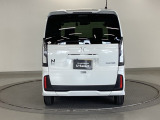 どのタイプを選んでもN-BOX CUSTOMらしさを大事にしたい。その考えから、構造の違うスロープ仕様車もほとんど変わらないデザインを採用しました。