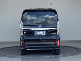現車を確認できる方へ販売いたします。当社サービススタッフにて純正部品を使い点検整備を実施し、その後、ご納車させていただきますのでご安心してご利用いただけます。