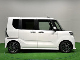ドアは約90度に開くので荷物も積み込みやすく、乗り降りもしやすい♪ ロングドライブも快適に過ごせる工夫がいっぱいです♪♪