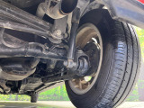 お車を安心してお乗りいただく為には、足回りの定期点検が欠かせません。サービスサポート(有償保証)では無料点検もご提供しており、安心のカーライフをお過ごしいただけるサポート体制が整っています。