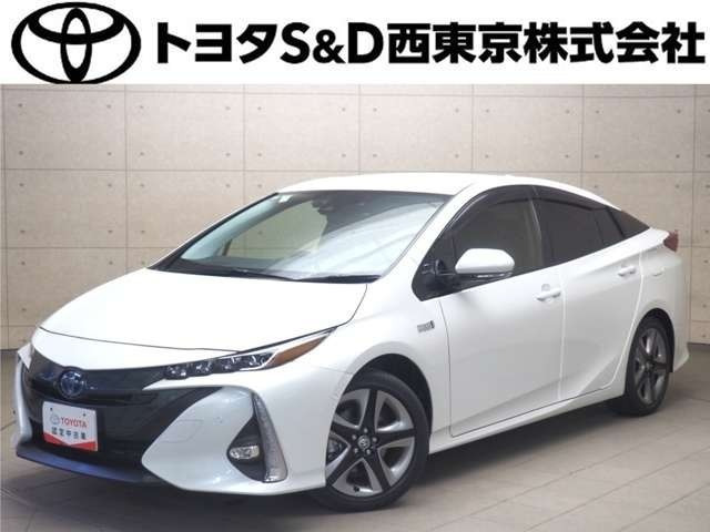 トヨタ プリウスPHV 