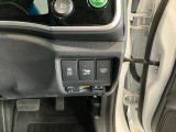 【VSA】車の横滑りを制御し、『走る・曲がる・止まる』の全領域で車の安全性を確保するシステムです!その他、安全装備もバッチリです!