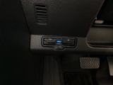 ETC車載器付。ETCが使用可能な道路通行料はキャッシュレスでスマートに走行できます。再セットアップして納車致します。