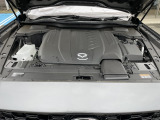 力強いトルクと高い環境性能を誇る直列6気筒ディーゼルエンジンを縦置き配置した、MAZDAの新世代プラットフォーム。