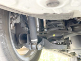 お車を安心してお乗りいただく為には、足回りの定期点検が欠かせません。サービスサポート(有償保証)では無料点検もご提供しており、安心のカーライフをお過ごしいただけるサポート体制が整っています。