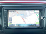 ●VW純正ナビ:一体感のあるナビは、高級感ある車内を演出してくれます。Bluetooth再生などオーディオ機能も充実しておりますので、運転もより楽しめます♪