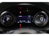 マルチインフォメーションディスプレイ付きのメーターです!エコ運転へ導く多彩な情報を表示してくれます。