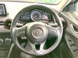 【純正革巻きステアリング】上質な革を使用することで、手にしっかり馴染みとても運転しやすいハンドルです♪