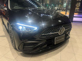 /認定中古車2年保証/レーダーセーフティP/ナイトP/アンビエントライトプレミアム/ヒーター&メモリー付電動シート/ワイヤレスチャージ/フットトランクオープナ/360度カメラ/AMG18inアルミ/ロゴプロジェクターライト