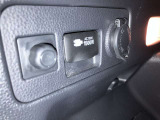 AC100V、1500Wのコンセントを車内に設置。アウトドアや駐車場で野外のコンセントとして利用できます。また、停電などの非常時にも使える便利な機能です!