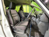 運転席シート廻りは使用感も少なく、良好な状態となっています。丁寧に使われていたことがよくわかりますね。