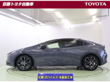 後方車両の接近を知らせる【後方車両接近告知】、至近距離の後方車両がいる場合、警察もしくはヘルプネット(Tコネクト契約が必要)への接続を提案。接続後に対処方法を伝えてくれる【周辺車両接近時サポート】搭載