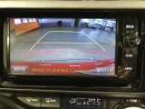 バックガイドモニターで、後方を確認しながら安心して駐車することができます。運転初心者も熟練者も必須の機能ですよ!