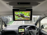 トヨタ純正11型後席モニター