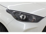 『U-Carつるた店はサービス工場も併設』 ※3ストール設備で買った後の整備も安心です※ 『U-Carつるた店はau携帯ショップも常設』 ※営業時間 AM9:30-PM5:00まで※
