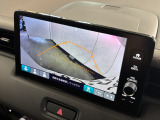 バックギアに入れるだけで自動でリヤカメラに切り替わります!車庫入れやバックが苦手な方にオススメ!カラーで鮮明なので頼りになります。