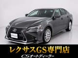 トランクが狭いと思っておりませんか?実際は大容量トランクです!旅行等の長距離ドライブも快適です!また、屋根付きスペースを完備しておりますので、夜間でも、雨でも雪の日だってゆっくりご覧頂けます。