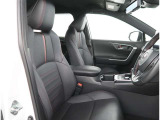 【フロントシート】運転しやすいドライバーズコックピット!ドライブが楽しくなります。