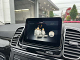 バックカメラにより駐車時の後方確認も楽にできます。お問い合わせは042-338-1133にご連絡下さい。