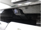 バックモニター付なので後退時に後方が見えるので安心。 車は構造上、死角がたくさんなので万が一を考えると必須ですね。 あくまで補助の為の装備、バックは目視で確認する事が重要ですよ。