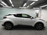 納車前に自社整備工場で点検整備を実施。納車から1年間の全国トヨタロングラン保証付きですので、ご安心してお乗りいただけます!