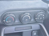 【オートエアコン】これなら車内温度を一定に保ちやすく過ごしやすいです。