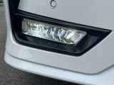 【ライトランプ】暗い夜道やトンネル内など明るい光で照らして運転をサポート。危険な暗所もこれで安心!