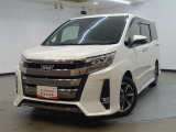 カラーはラグジュアリーホワイトパールクリスタルシャインガラスフレーク!走行距離は28000kmとなっております☆
