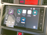【ディスプレイオーディオ】お手持ちのスマートフォンとの連携で、ナビや音楽再生など各種アプリを使用可能。スマホに近い感覚でお使いいただけます♪