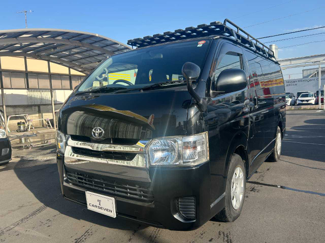 トヨタ ハイエースバン 