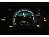 マルチインフォメーションディスプレイ付きのメーターです!エコ運転へ導く多彩な情報を表示してくれます。
