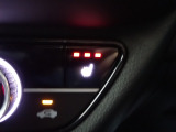 運転席/助手席にシートヒーター付いてます。あったかホカホカシートヒーター で快適です。