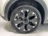 この度は、弊社中古車をご覧いただき誠にありがとうございます。たくさんのご連絡、お待ちしております。