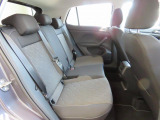 ISOFIX(イソフィックス)基準適合チャイルドシート固定装置!!安心楽々で対応チャイルドシートが取付できます。
