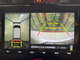 【パノラマモニター】専用のカメラにより、上から見下ろしたような視点で360度クルマの周囲を確認することができます☆死角部分も確認しやすく、狭い場所での切り返しや駐車もスムーズに行えます。