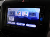 CD、DVD、Bluetooth、AM、FM、AUX、スマートフォン接続ができます。