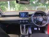 フロントガラスが大きく、ワイドな視界で運転もしやすくなるように、設計されています。