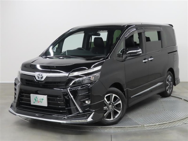 トヨタ ヴォクシー 