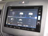 ナビゲーションは純正メモリーナビ(VXM-195VFi)を装着しております。AM、FM、CD、DVD再生、Bluetooth、音楽録音再生、フルセグTVがご使用いただけます。