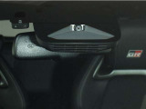 TOYOTA SAFETY SENSEは道路状況、車両状態、天候状態及びドライバーの操作状況などによっては、作動しない場所があります。あくまで運転補助機能です。
