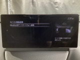 Apple Carplay・Android Auto対応!マツダ コネクト(コマンダーコントロール)でスマートフォンを操作して、通話、音楽を聴いたり、マップで目的地を調べることができます。
