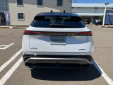 火曜日〜土曜日は9:30〜18:30、日曜日は9:30〜18:00まで営業しております。(月曜定休、その他会社カレンダーをご確認下さい)