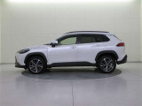 ルーフレール付き。車内に積みきれない荷物を車外に積載することができて便利です。