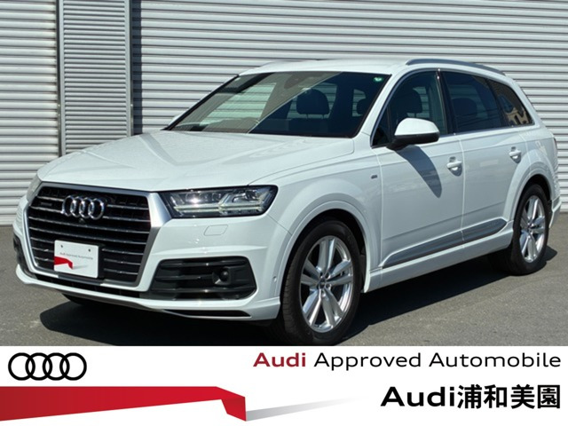 アウディ Q7 
