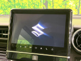 【メーカー純正ナビ】インテリアに溶け込むスタイリッシュな「専用設計」メーカーナビを装備♪視認性や操作性など基本性能にも優れ、より上質なカーライフをお楽しみいただけます。
